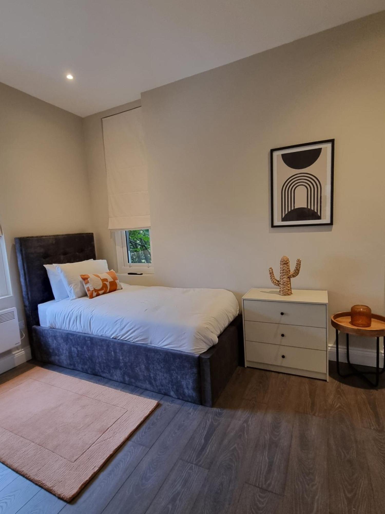 בורנמות' The Ivy Apartments מראה חיצוני תמונה