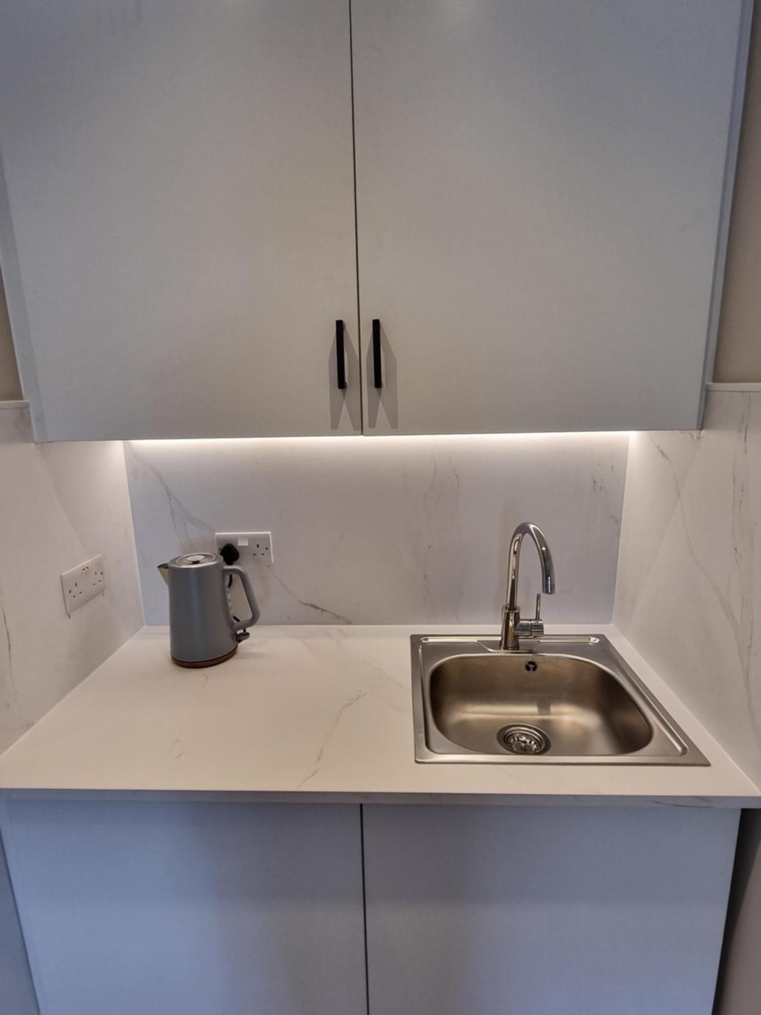 בורנמות' The Ivy Apartments מראה חיצוני תמונה