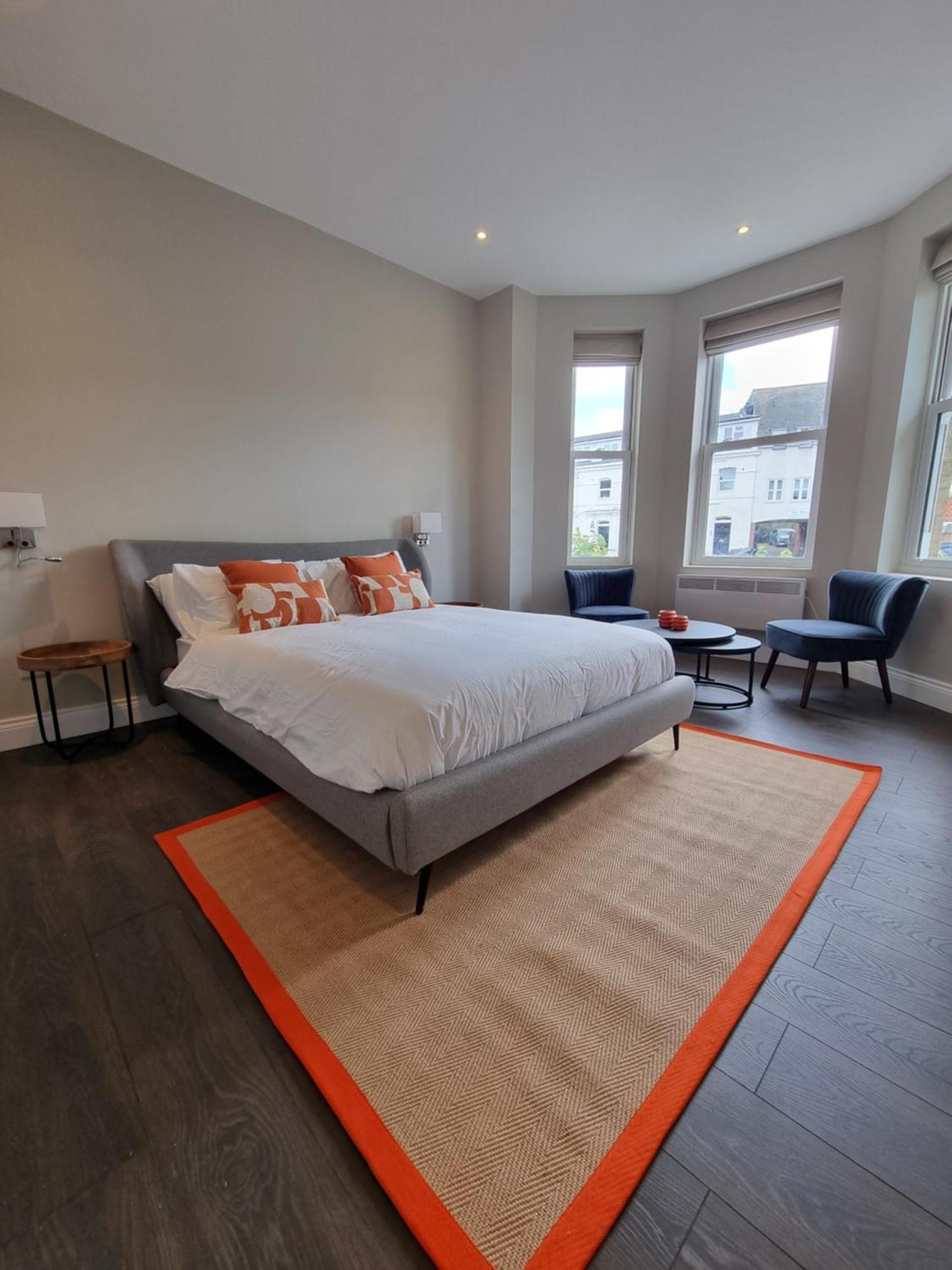 בורנמות' The Ivy Apartments מראה חיצוני תמונה